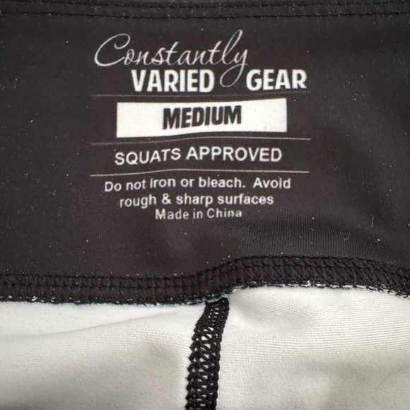 Constantly Varied Gear Mermaid Skull Print - Picture 3 of 3